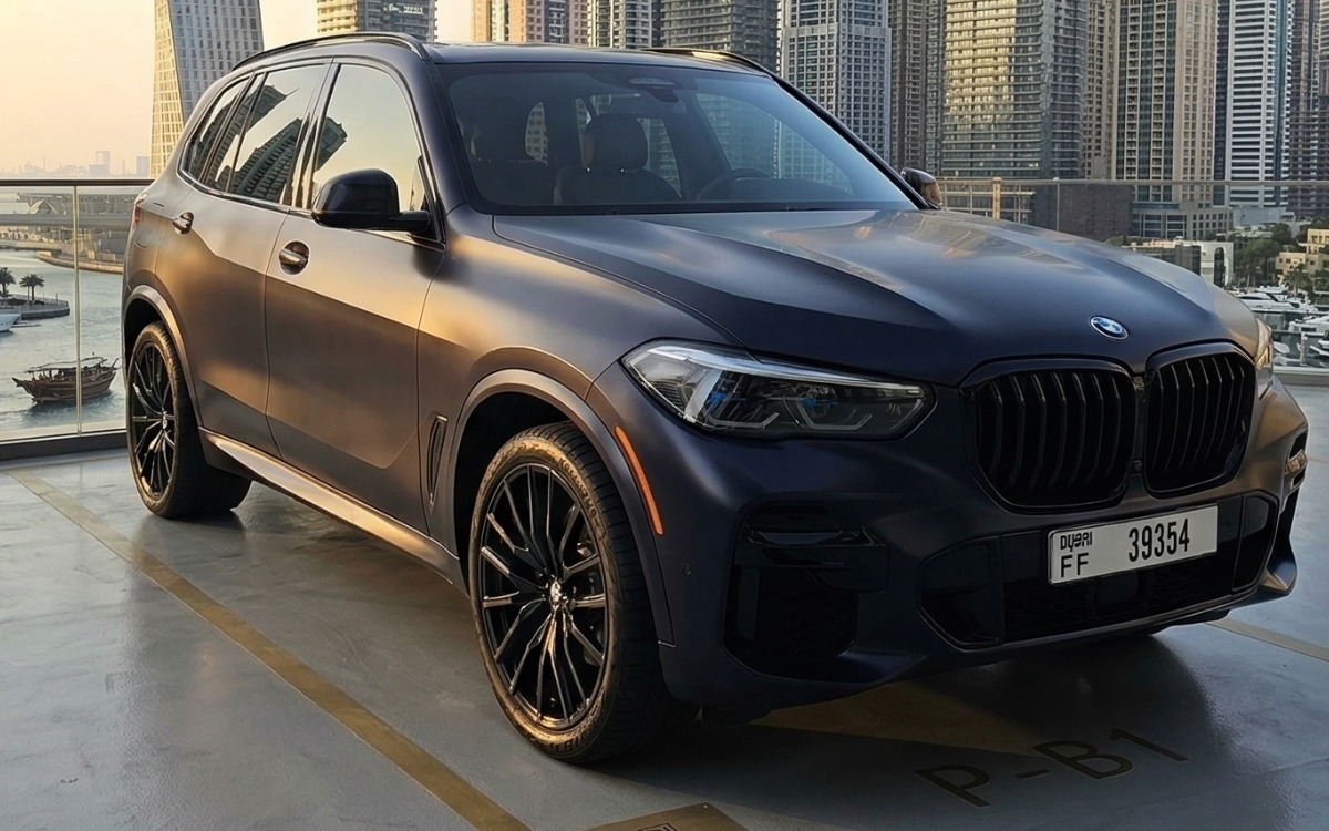 2023 BMW X5 M50i