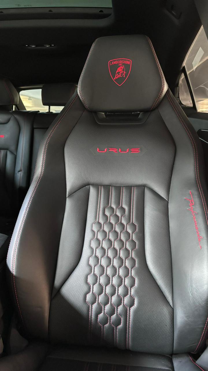 2023 Lamborghini Urus Performante in Solid Black — gallery photo 9 in Dubai