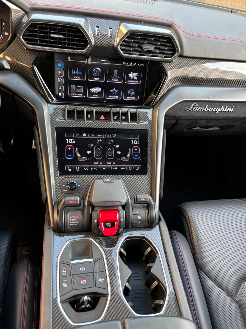 2023 Lamborghini Urus Performante in Solid Black — gallery photo 12 in Dubai