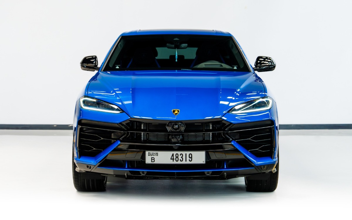 2025 Lamborghini Urus SE in Cobalt Blue — gallery photo 2 in Dubai