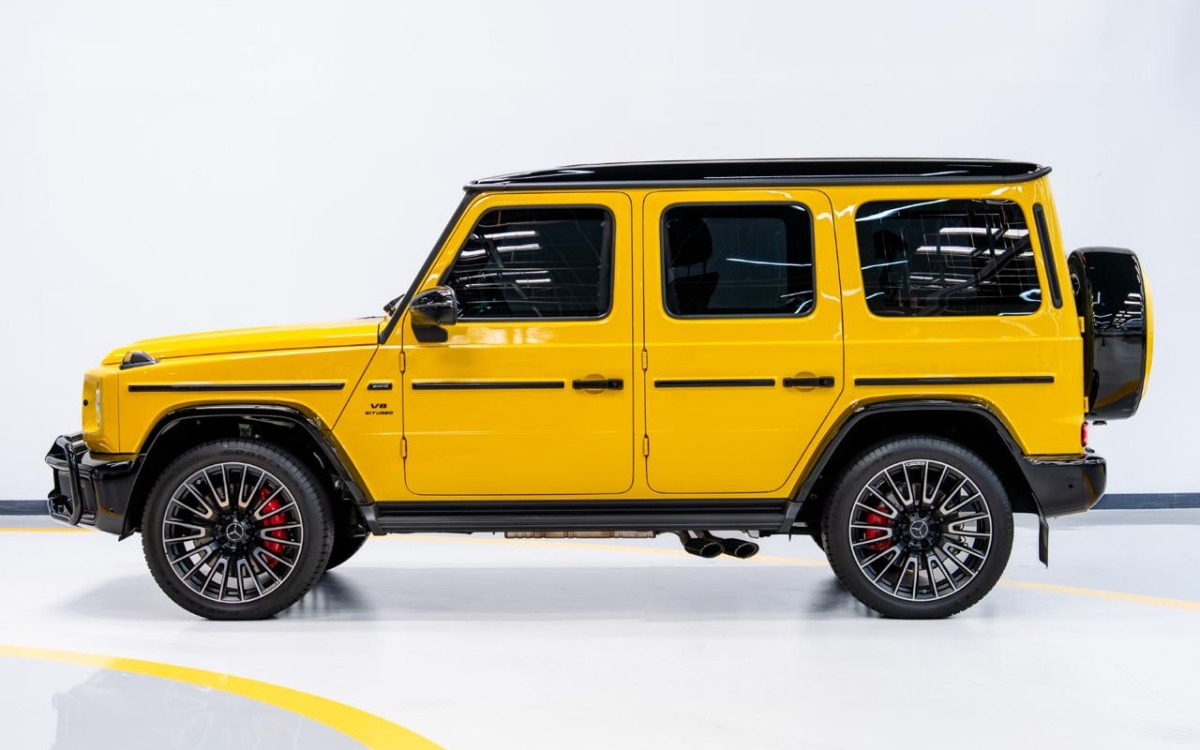 2025 Mercedes-AMG G63 in Giallo Triplo Strato — gallery photo 3 in Dubai