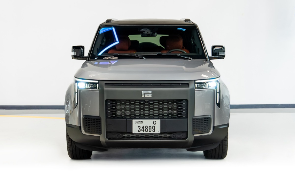 2025 ROX 01 Luxury in Silver Metallic — gallery photo 2 in Dubai