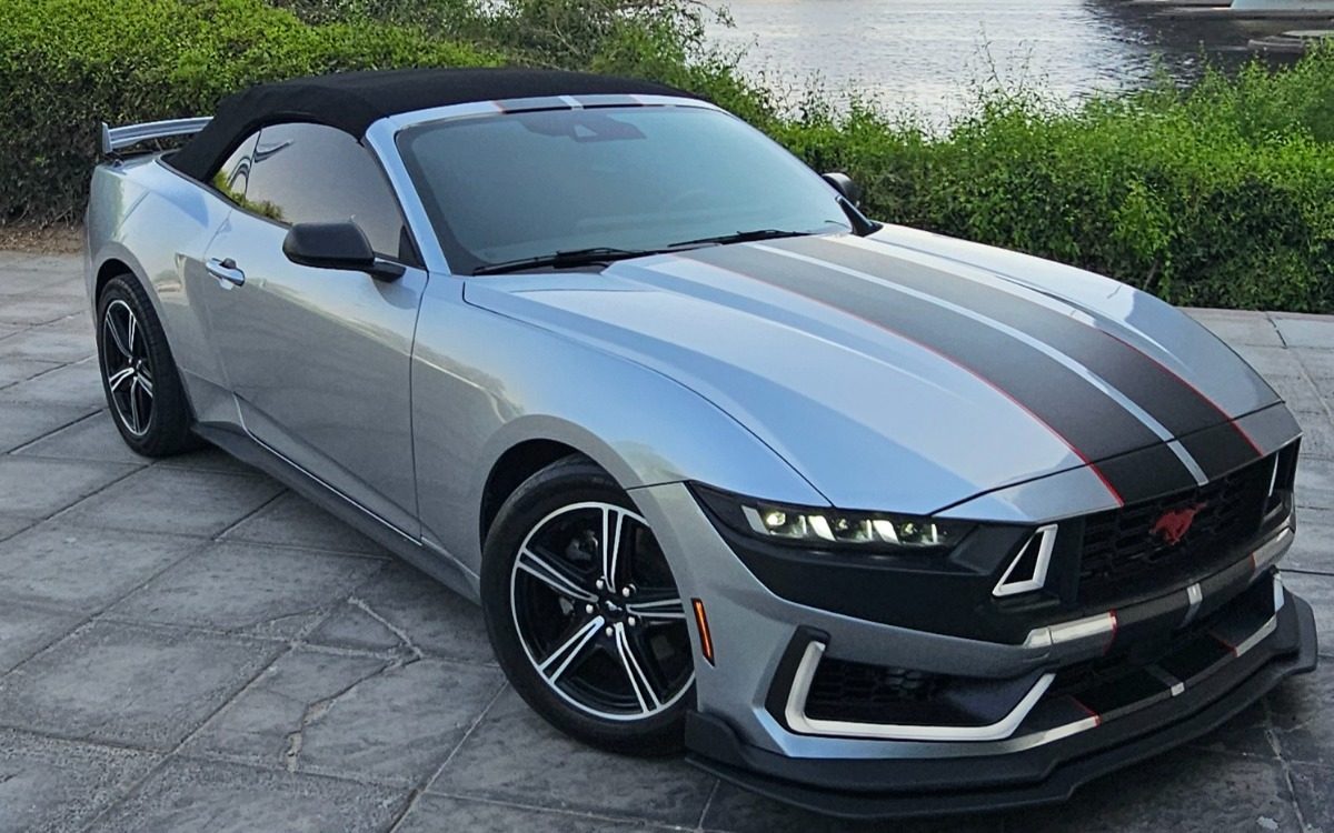 2024 Ford Mustang GT Convertible in Mineral Grey — gallery photo 2 in Dubai