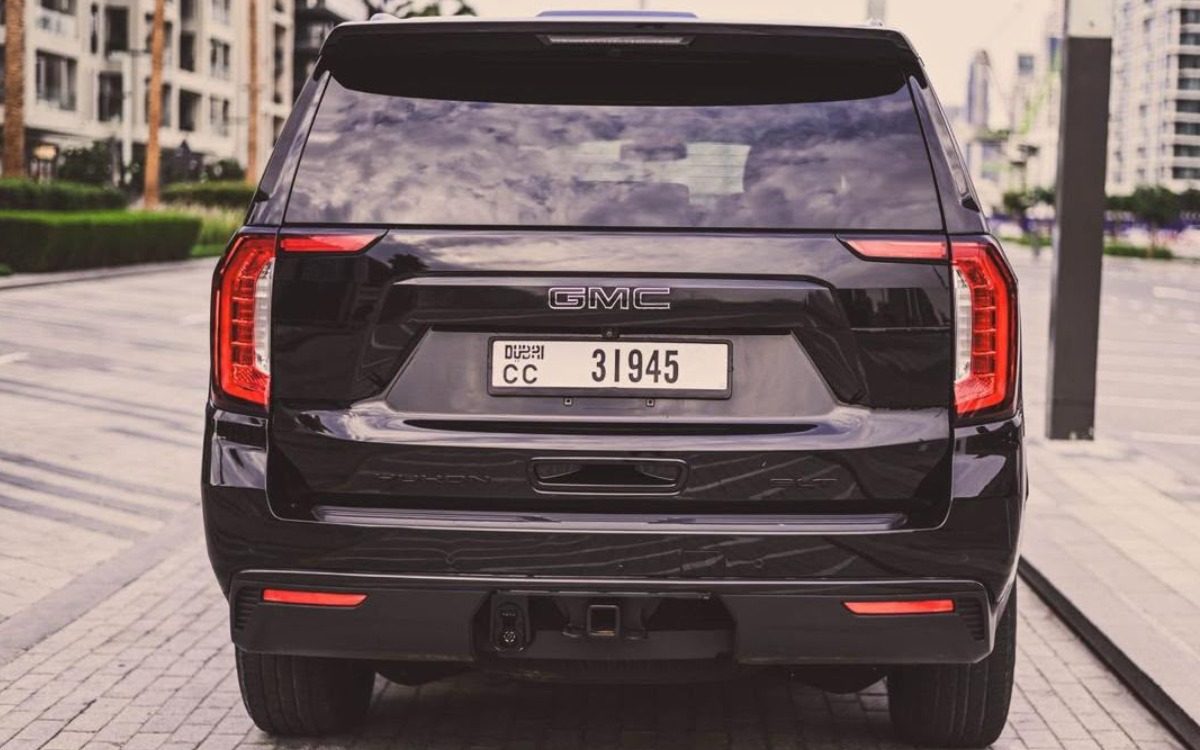 2026 GMC Yukon SLT in Solid Black — gallery photo 3 in Dubai