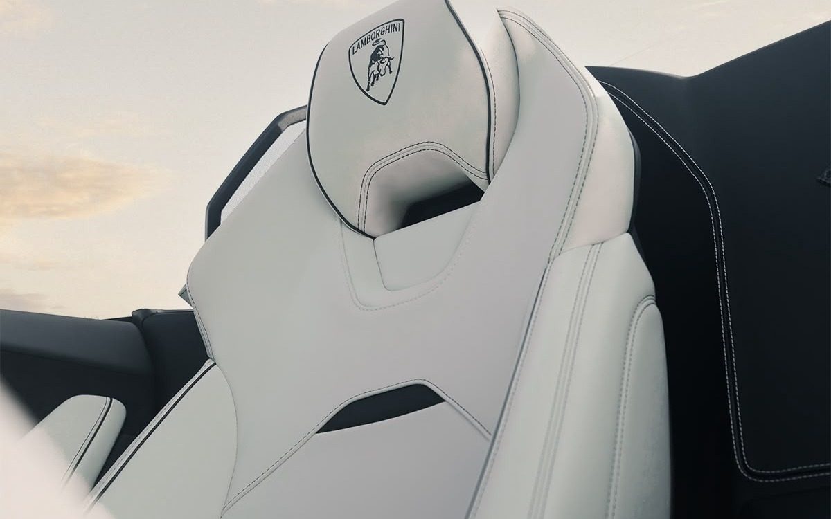 2024 Lamborghini Huracán EVO Spyder in Dark Grey — gallery photo 9 in Dubai