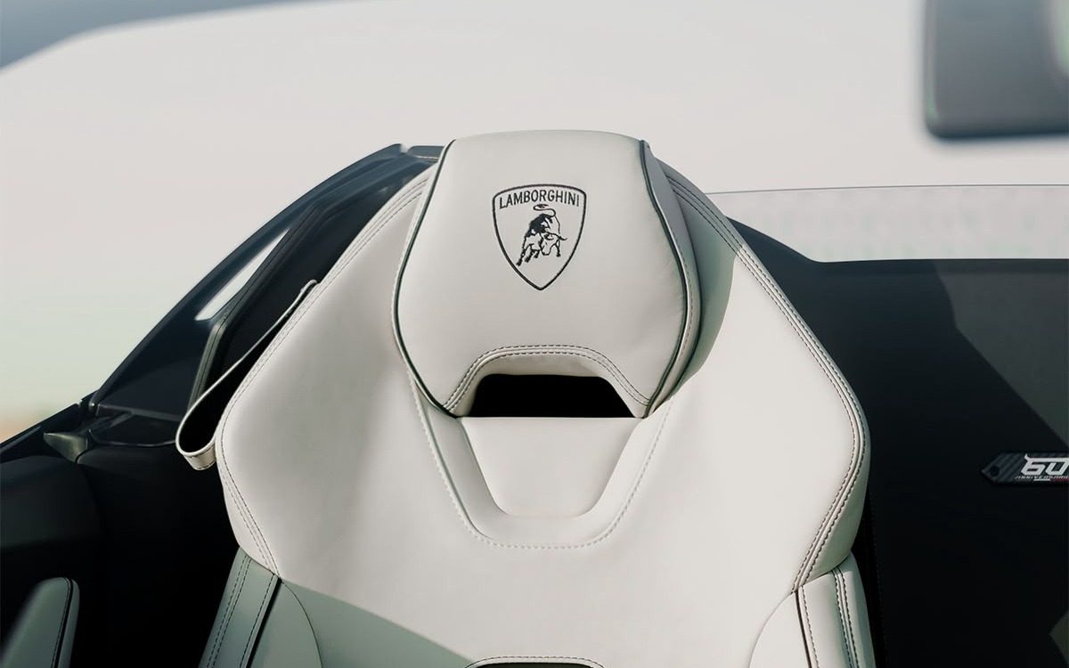 2024 Lamborghini Huracán EVO Spyder in Dark Grey — gallery photo 10 in Dubai