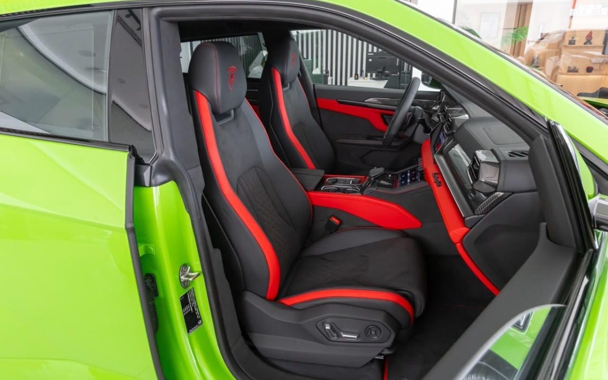 2026 Lamborghini Urus S in Lamborghini Verde Mantis — gallery photo 7 in Dubai