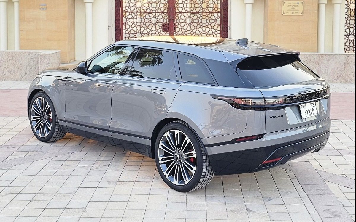 2024 Range Rover Velar R-Dynamic HSE in Titanium Grey — gallery photo 5 in Dubai