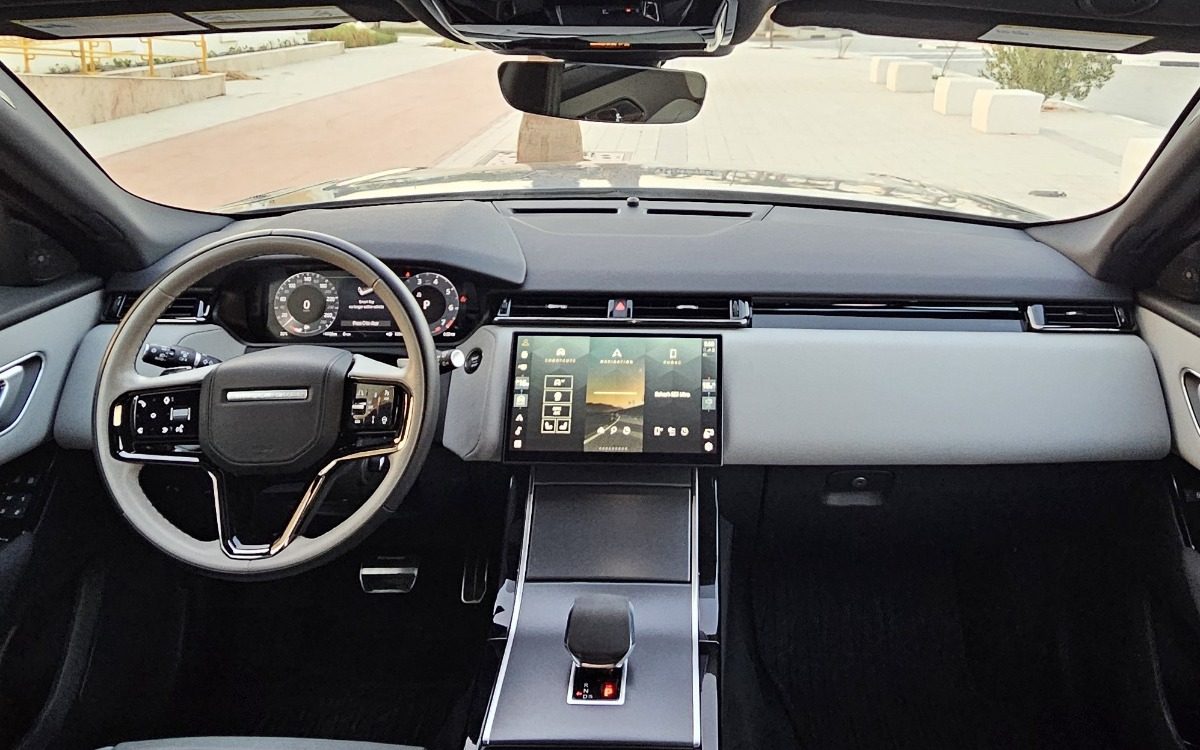 2024 Range Rover Velar R-Dynamic HSE in Titanium Grey — gallery photo 8 in Dubai