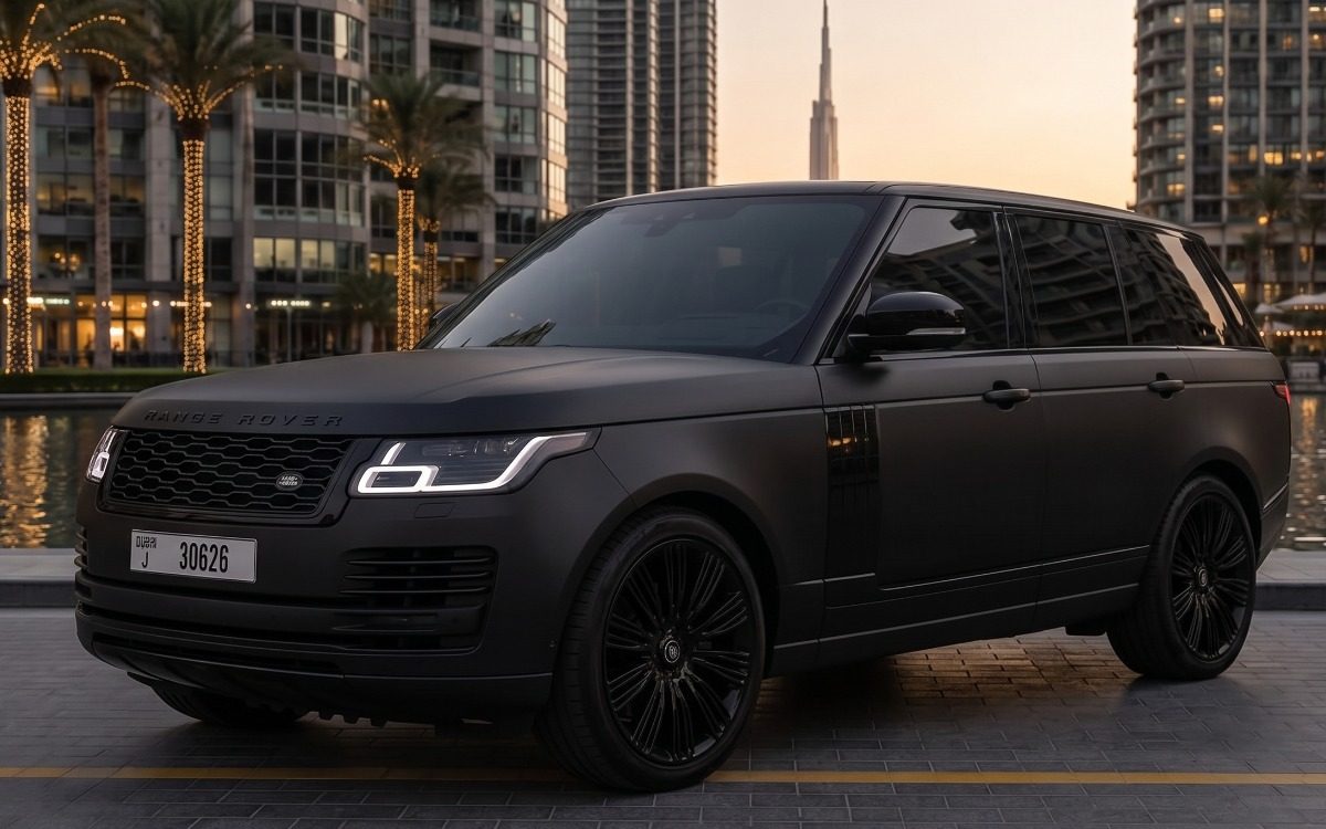 2022 Range Rover Vogue in Matte Black — gallery photo 3 in Dubai