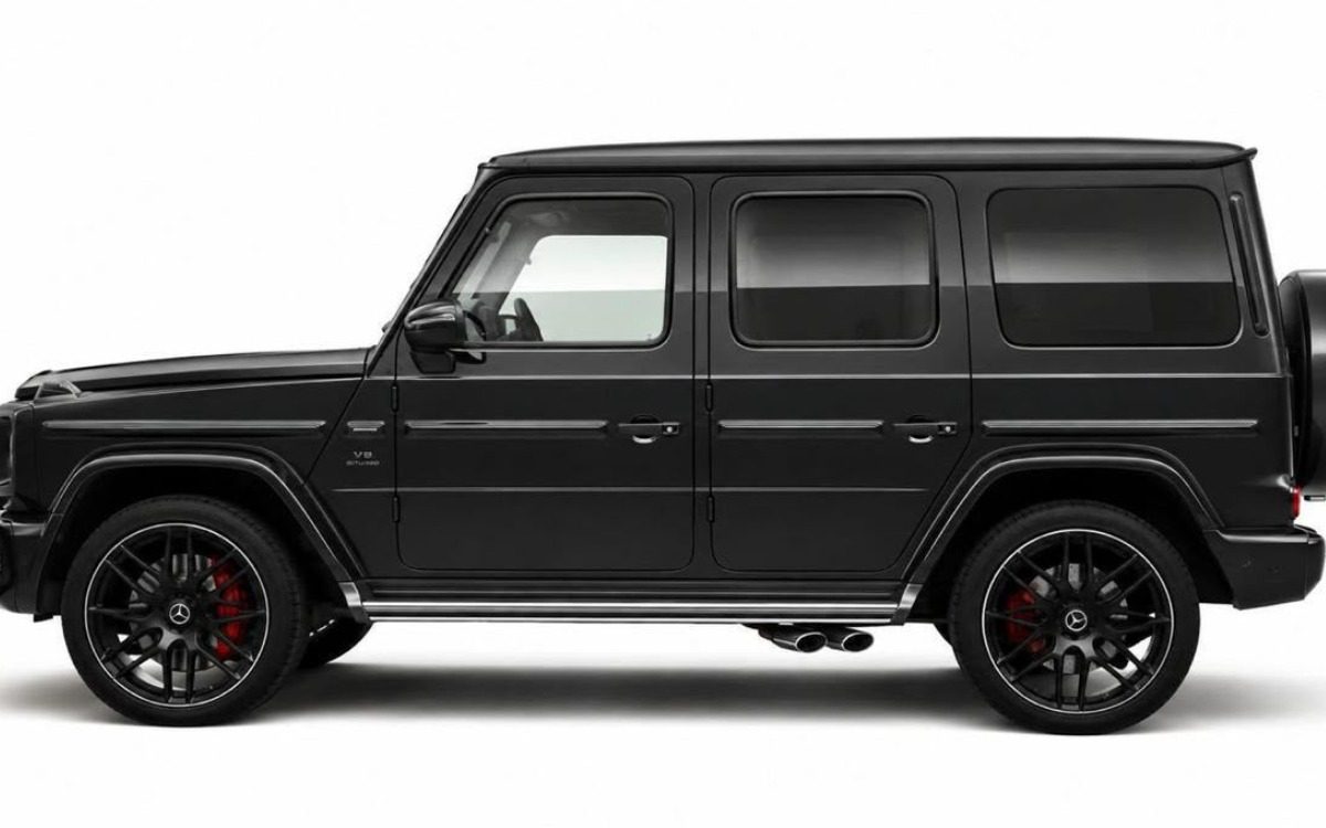 2024 Mercedes-AMG G63 in Matte Black — gallery photo 2 in Dubai