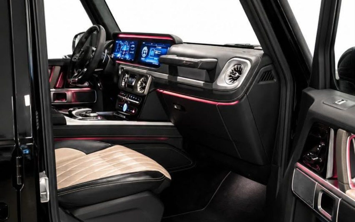2024 Mercedes-AMG G63 in Matte Black — gallery photo 4 in Dubai